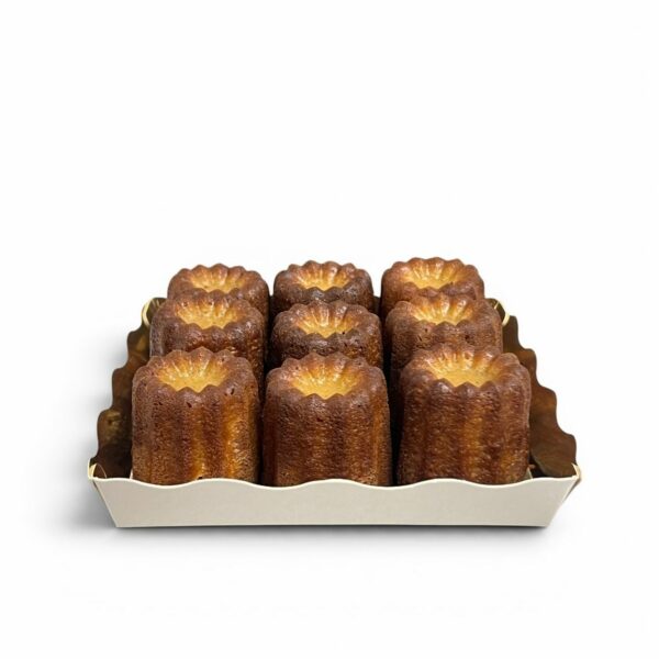 Plateau de cannelés